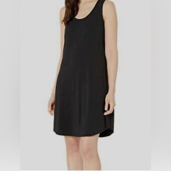 NWT Mododoc Black Scoop Neck Knee-Length Dress - Picture 1 of 4